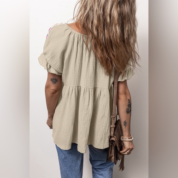 Khaki  Crinkle Embroidered Patched Bubble Sleeve Tied Neck Blouse Bohemian - Picture 3 of 11